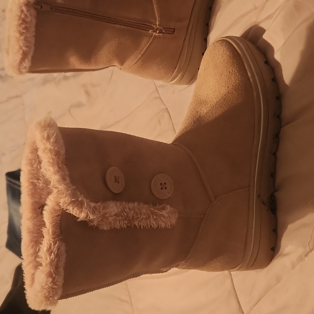Winter Boots - image 2
